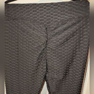 New Booty Lifting Yoga Pants 3X Black